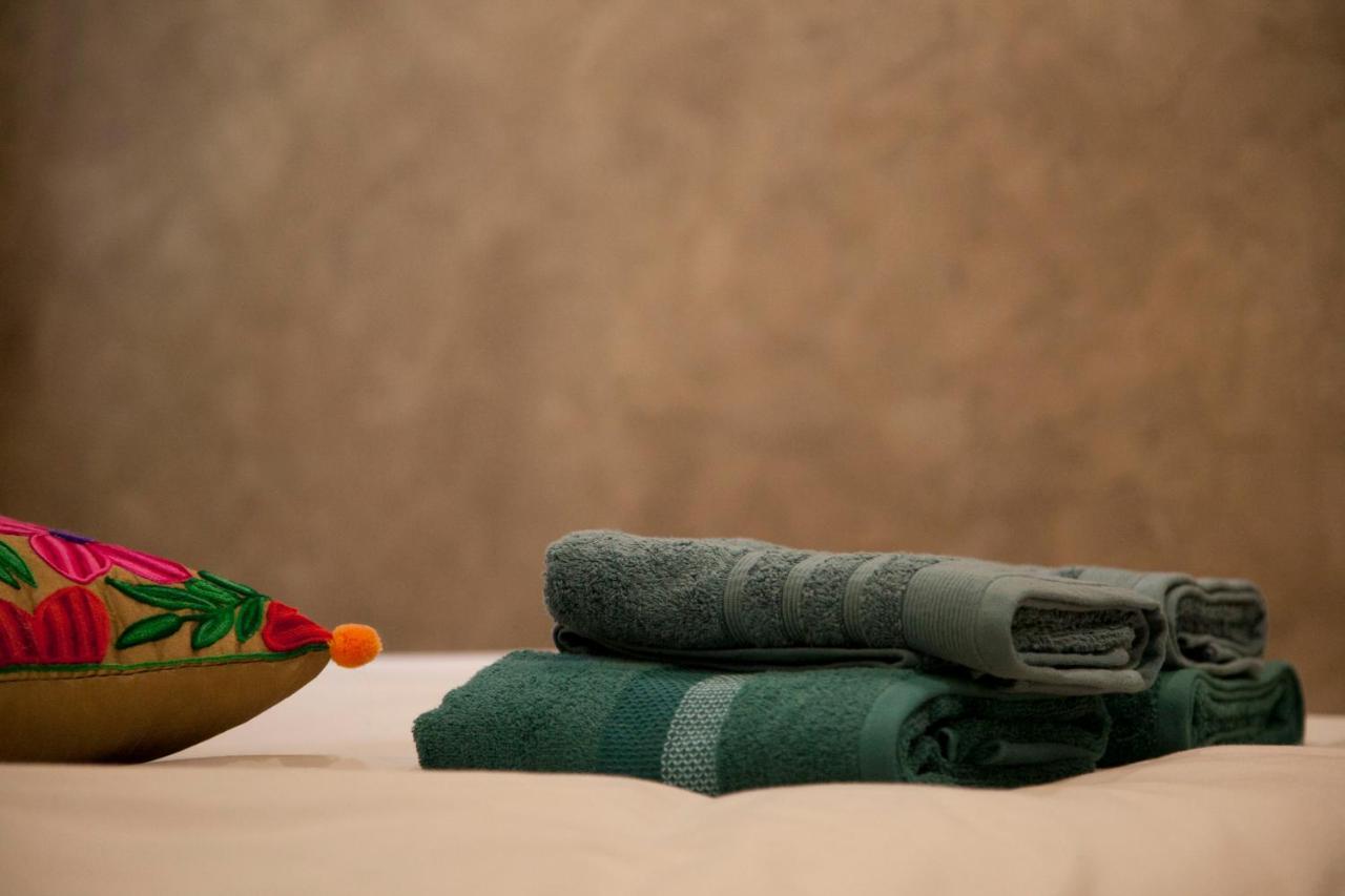 Charentay L'Ancre Vive Bed & Breakfast エクステリア 写真